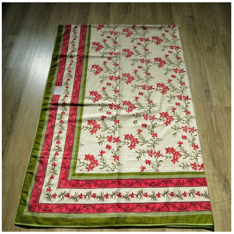 Tagesdecke Rote Blume 270cm x 270cm